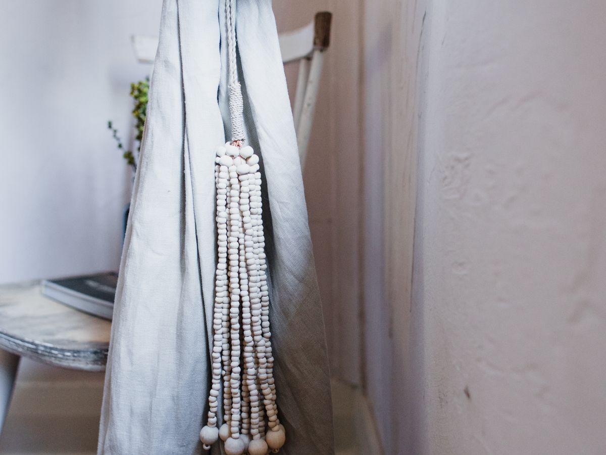 Tende di casa: come lavarle senza doverle stirare dopo